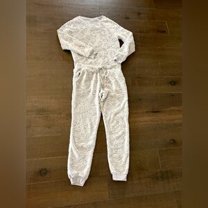 Snoopy Light Gray Crewneck and Matching Pants - Size small!